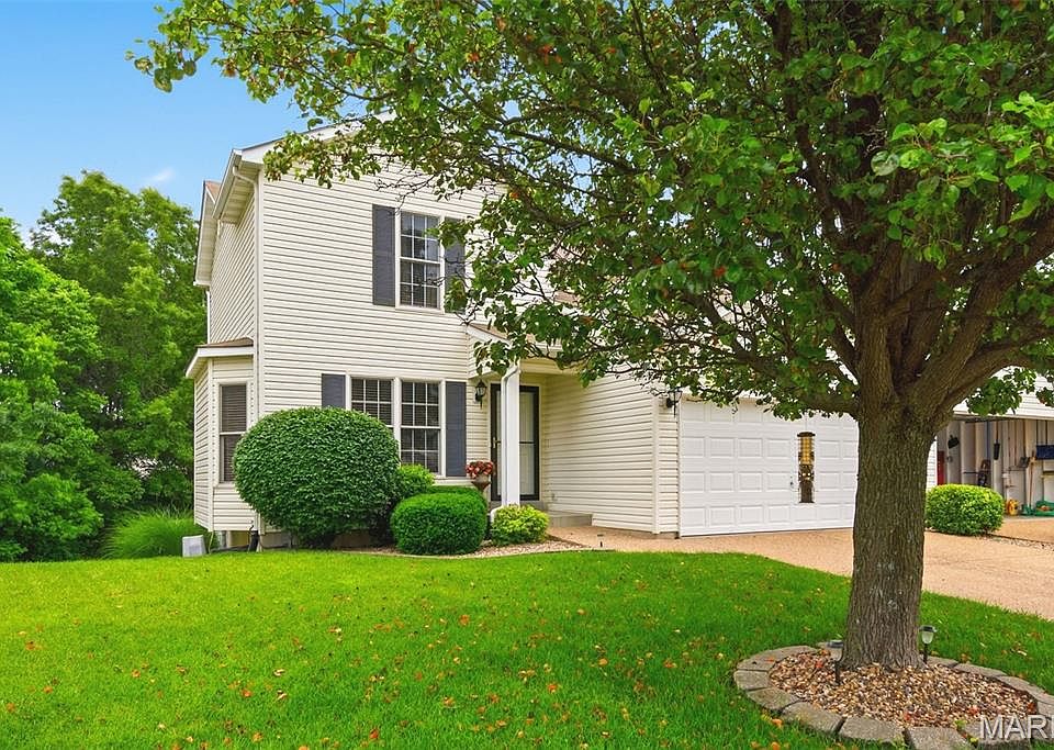 1st image of 539 Donna Marie Dr