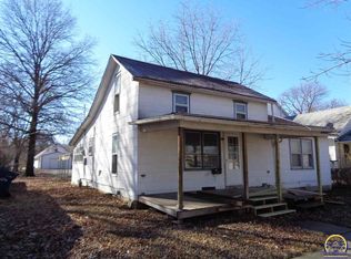 323 Market St, Osage City, KS 66523