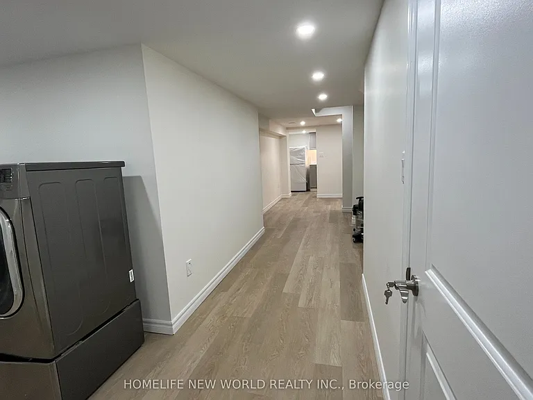 7 Chouinard Way #BASEMENT — Photo 12