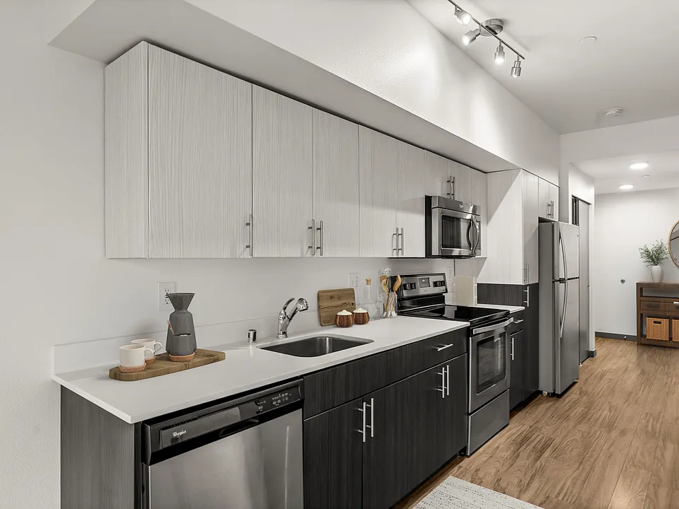 Icon Apartments
