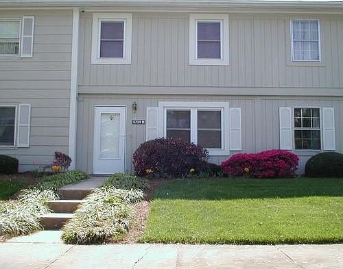 1st image of 5739B Bramblegate Dr
