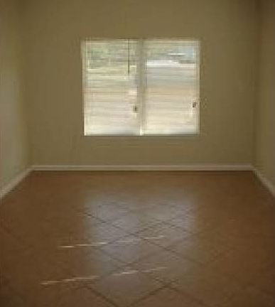 2nd image of 1252 Kathleen Ave