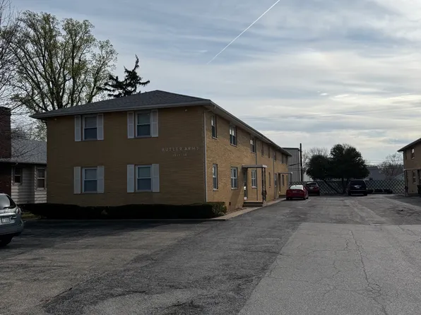 1820 Dial Ct APT C, Springfield, IL 62704