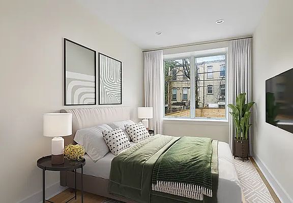 5th image of 473 Bainbridge St #4A