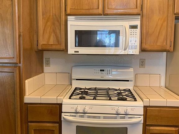 5th image of 1849 Alburn Pl