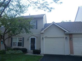 1200 N Nature Ct, Round Lake Beach, IL 60073