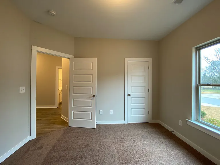 65 Red Oak Ct — Photo 36