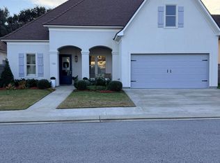 106 Drifting Sands Ln, Lafayette, LA 70503