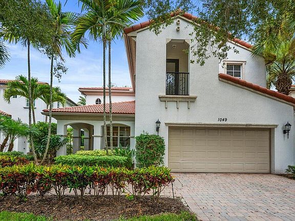 2nd image of 1049 Vintner Boulevard