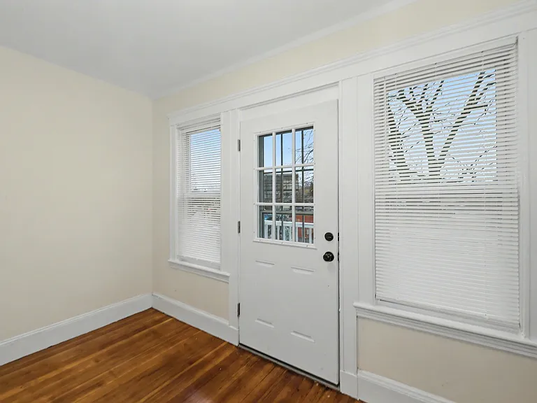 7 Moraine St #2RK — Photo 11