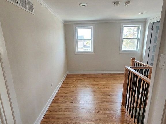 5th image of 6956 W Keeney St