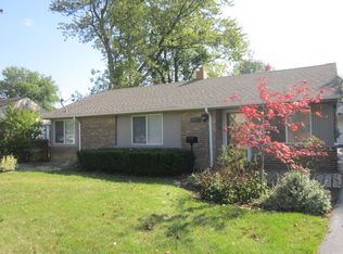 9913 Elm Circle Dr, Oak Lawn, IL 60453