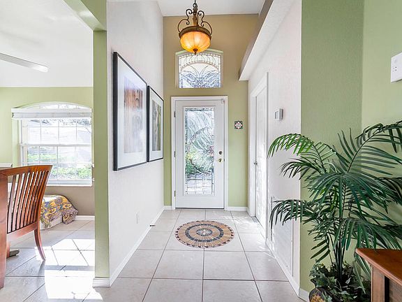 3rd image of 3201 Woodberry Ln