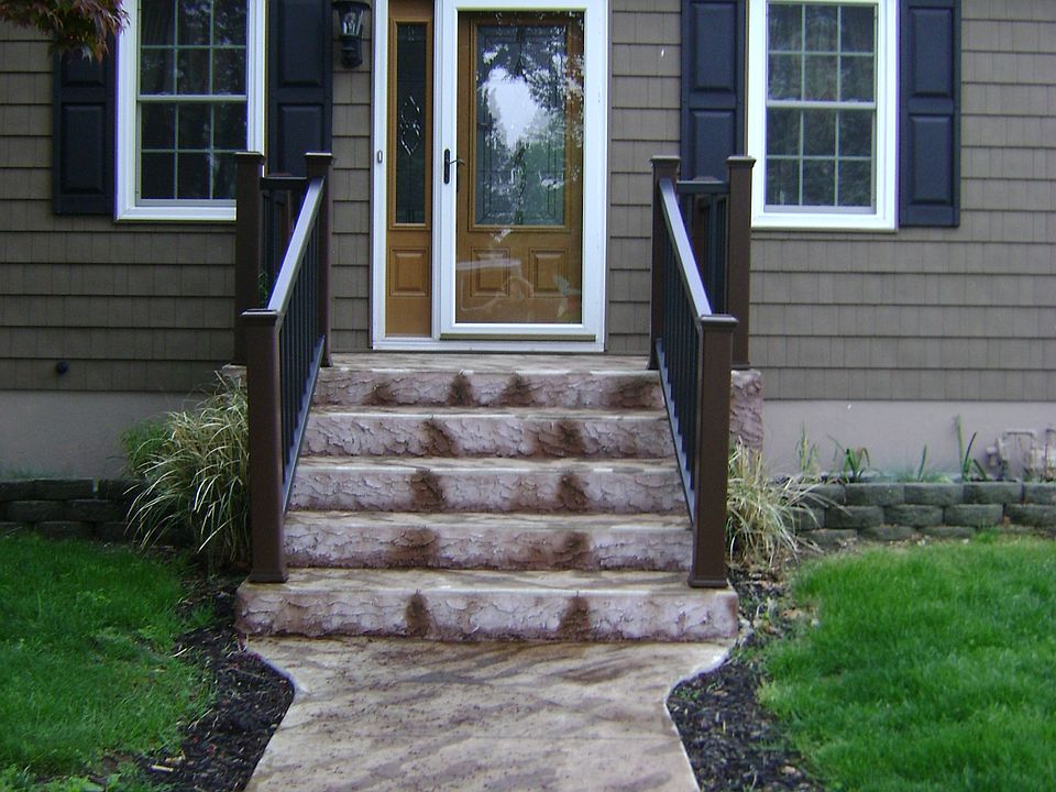 2nd image of 202 Bortle Ave