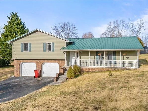 262 Sunny Slopes Dr, Jonesborough, TN 37659