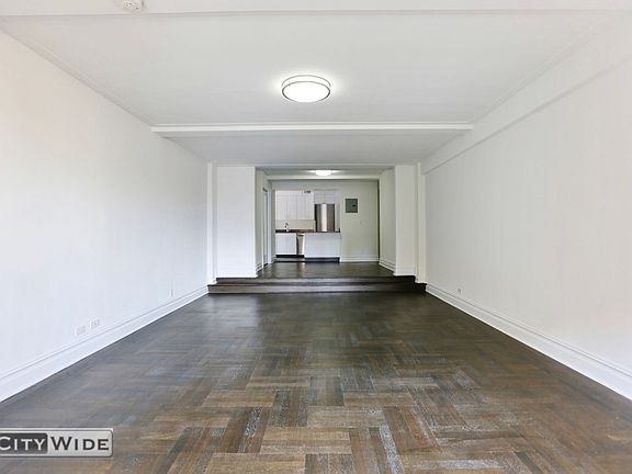 2nd image of 137 E 38th St #3P