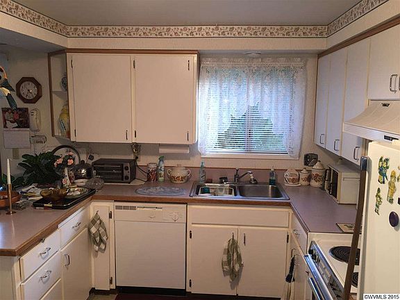 5th image of 4826 Tanglewood Ct SE
