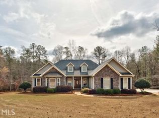 1050 Old Mill Farms Dr, Mansfield, GA 30055