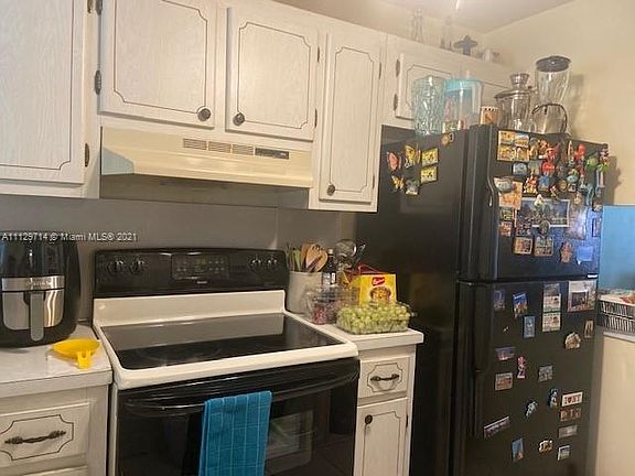 3rd image of 8020 N Sunrise Lakes Dr APT 202