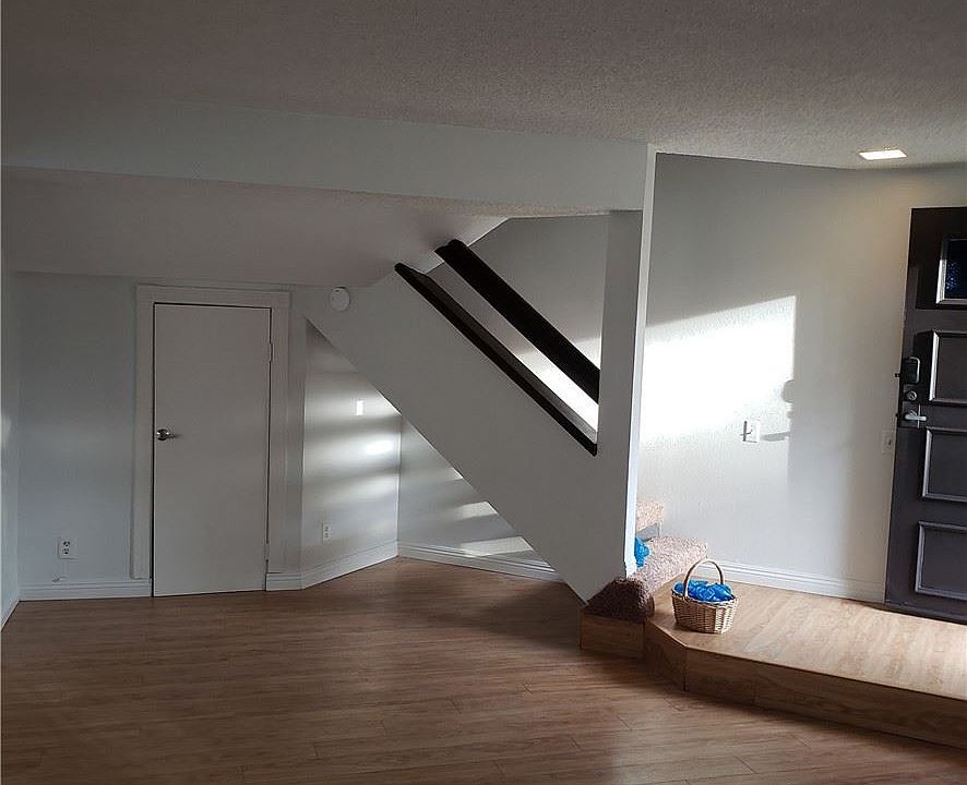 1st image of 13115 Le Parc Blvd #23