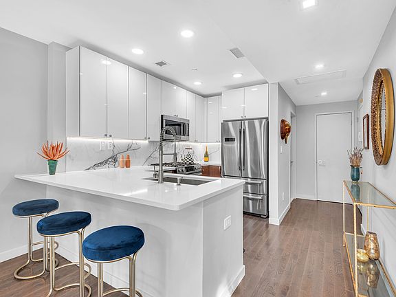4th image of 336 Saint Marks Ave #3A