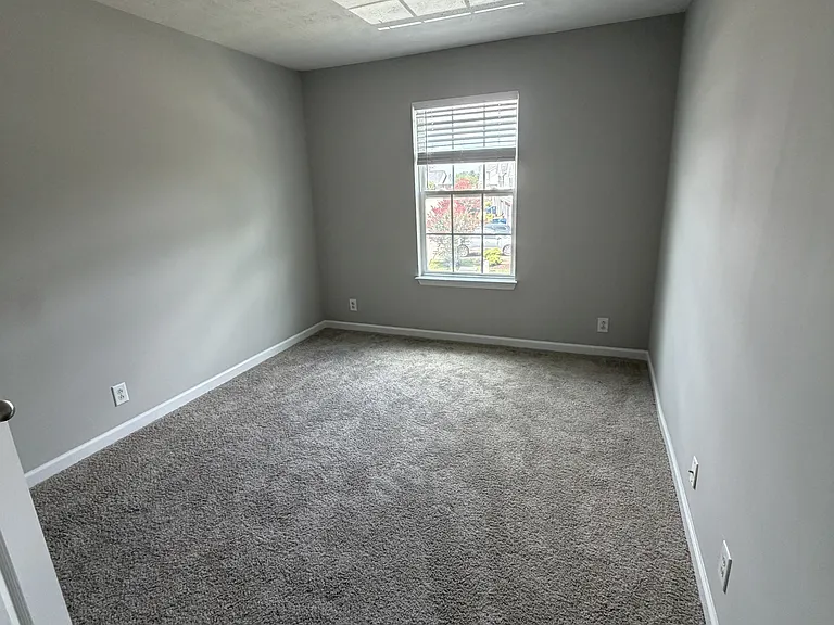 4850 Laura Jeanne Blvd — Photo 3