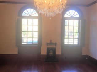 2726 Prytania St APT 1, New Orleans, LA 70130