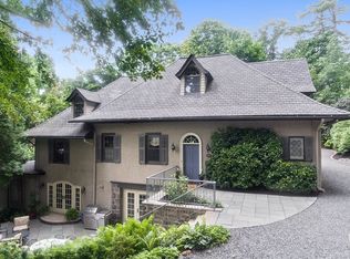 14 Hillview Ter, Summit, NJ 07901