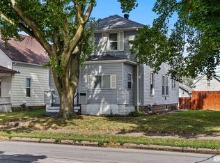 539 16th Ave, East Moline, IL 61244
