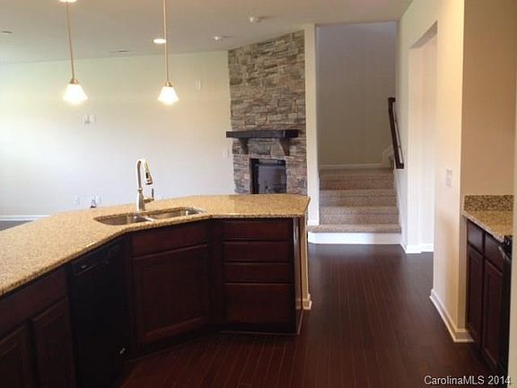 5th image of 3916 Kestrel Ln Unit 15201