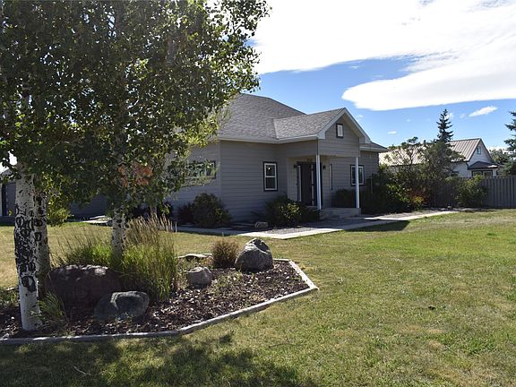 2nd image of 632 Dupuyer Ave