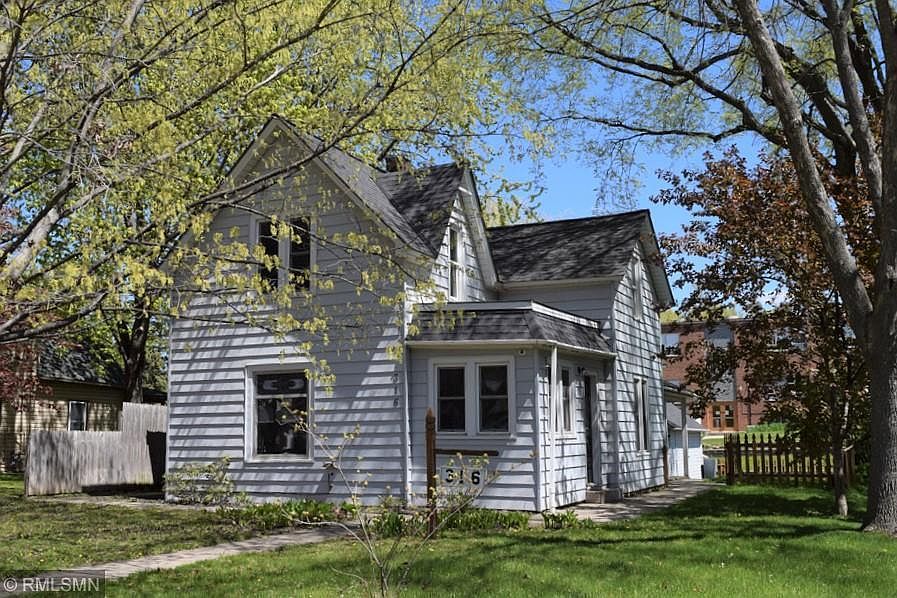 1st image of 316 River St N