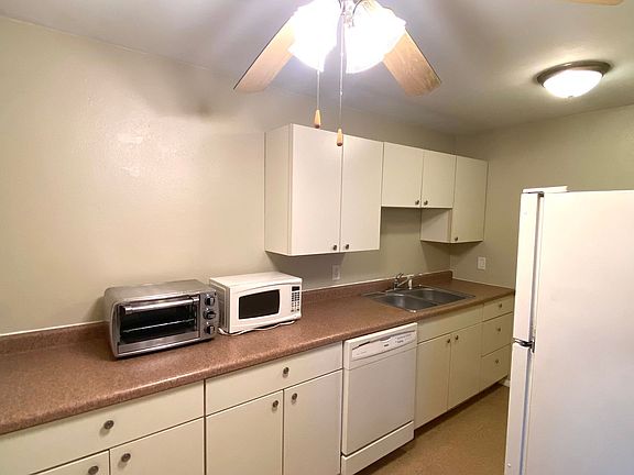 3rd image of 414 W Elizabeth St #1C