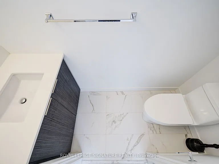 12 Olympic Garden Dr — Photo 9