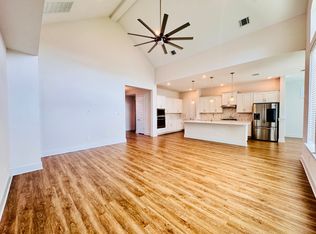 2605 Brushwood Mdw, Leander, TX 78641