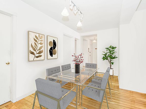 5th image of 2550 Independence Ave APT 6G