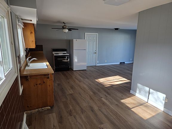 4th image of 421 E Franklin St