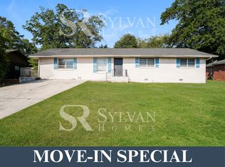 6877 Powers St, Riverdale, GA