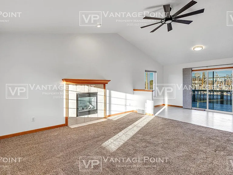 296 Tony Ln — Photo 2