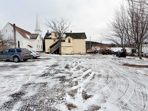 5th image of 5948-5950 Main St