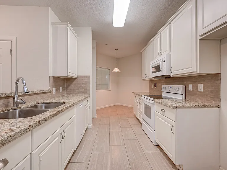2803 Kings Crossing Dr #112 — Photo 1