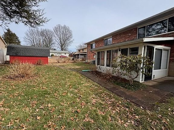 2nd image of 3305 Charles Dr