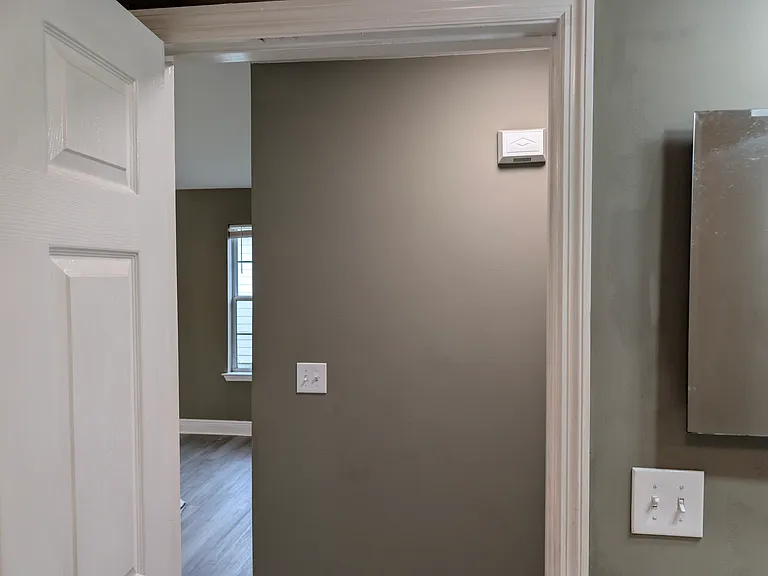 3327 Golden Rain Dr — Photo 9