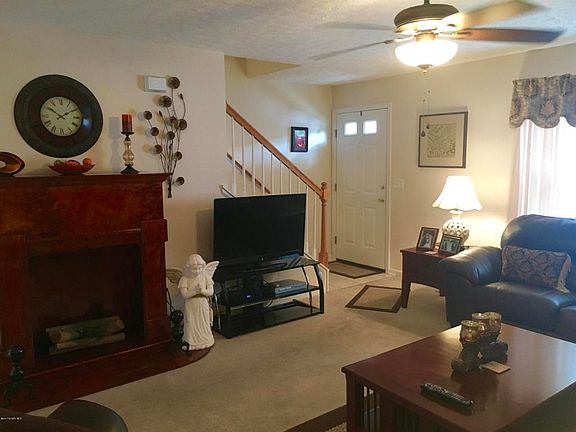 3rd image of 708 Park St