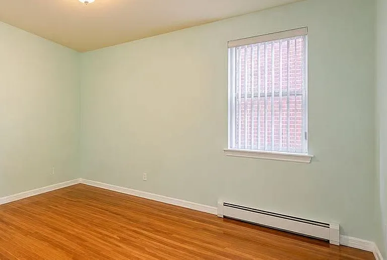 64 Bay 38 St #2A — Photo 6