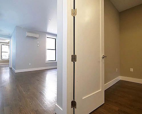 3rd image of 162 Woodruff Ave #2E