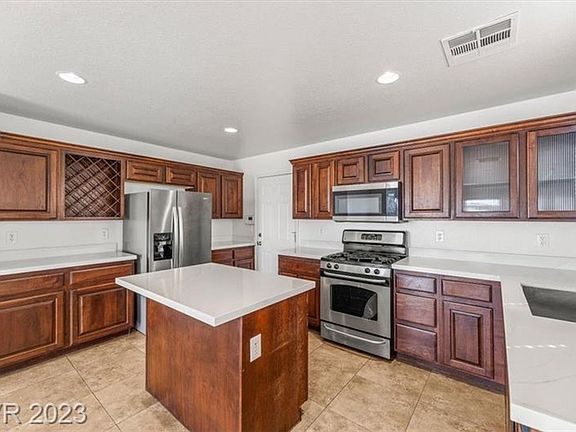 4th image of 8932 Ryan Creek Ave
