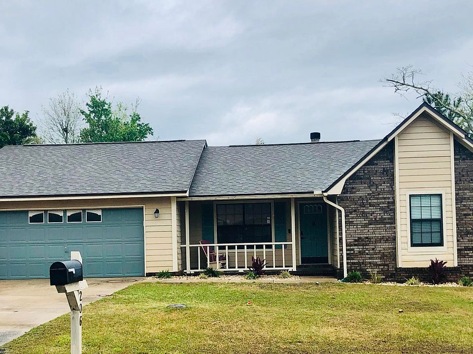 1st image of 206 Westview Dr