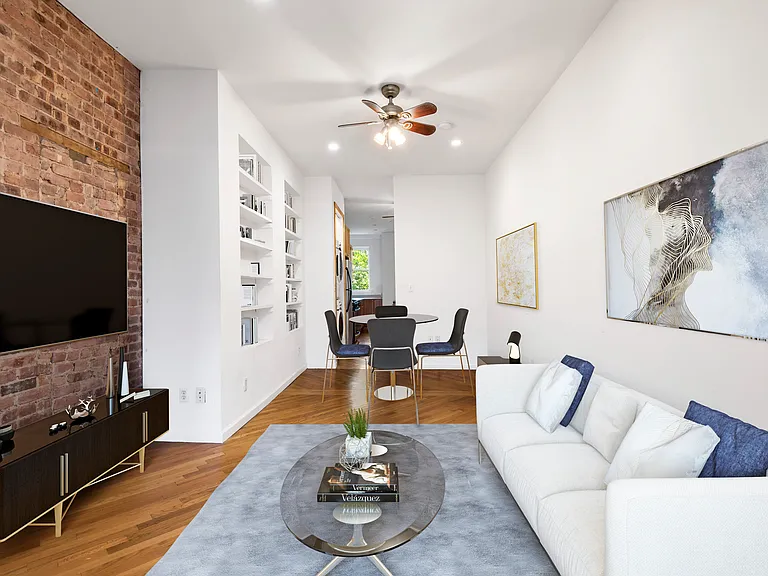 807 Washington St #3N — Photo 3