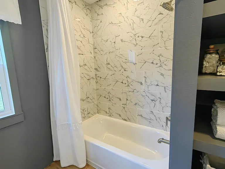 1305 W Southpark St S — Photo 17